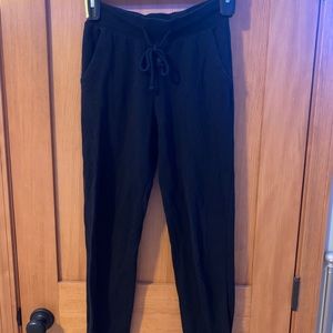 black h&m joggers